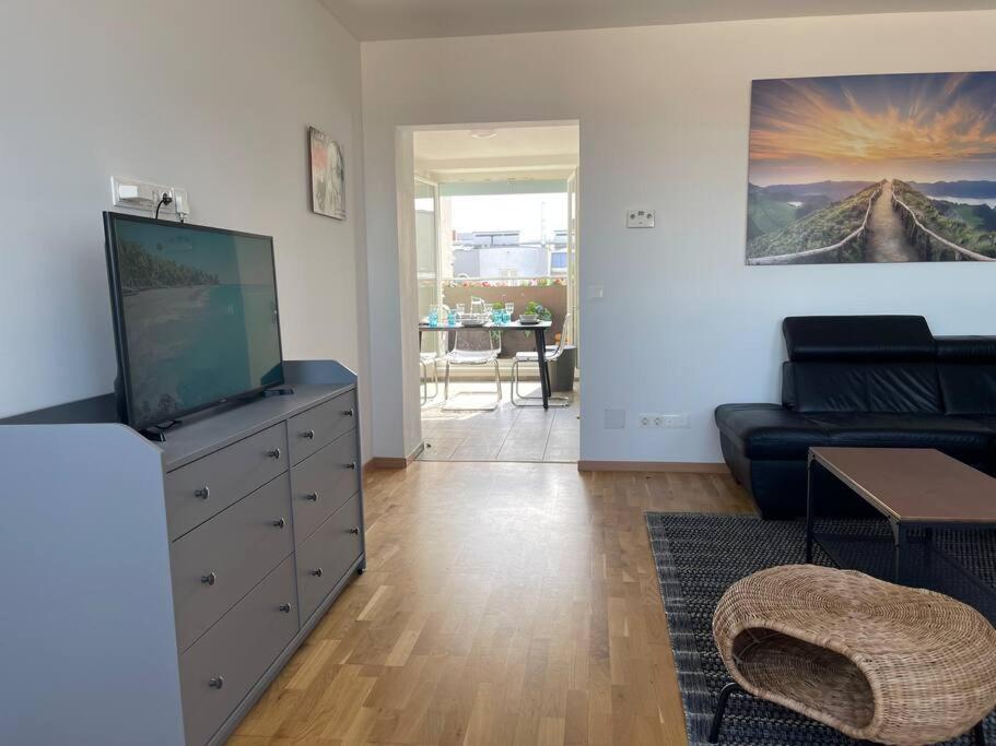 Apartmán Dachgeschoss Fuer 4 Mit Terrasse *