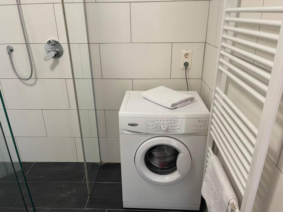 Dachgeschoss Fuer 4 Mit Terrasse Appartamento